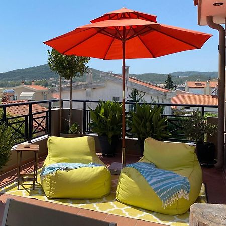 Nireon Apartment Nea Iraklitsa Bagian luar foto